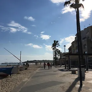 Casa Diana: Vista Al Mar Y 3min A La Playa Y 30min A Portaventura Сasa de vacaciones Torredembarra